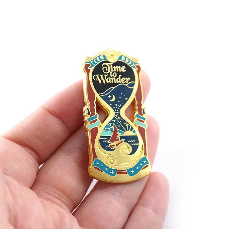 Time to Wander time glass with gold details- enamal pin - EE