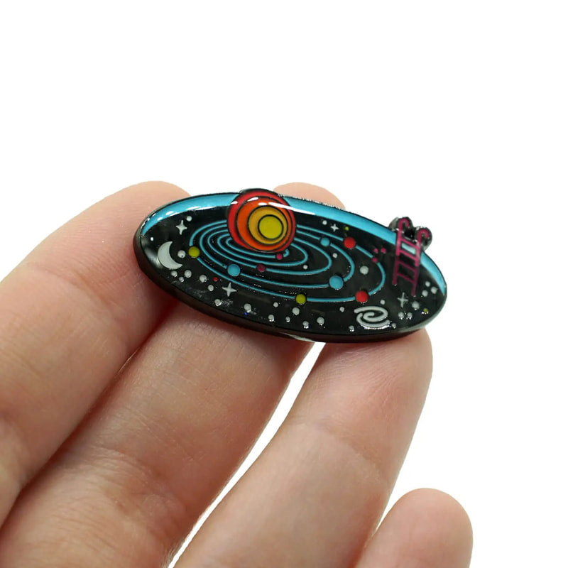 Solar system Space Pool - enamal pin - EE