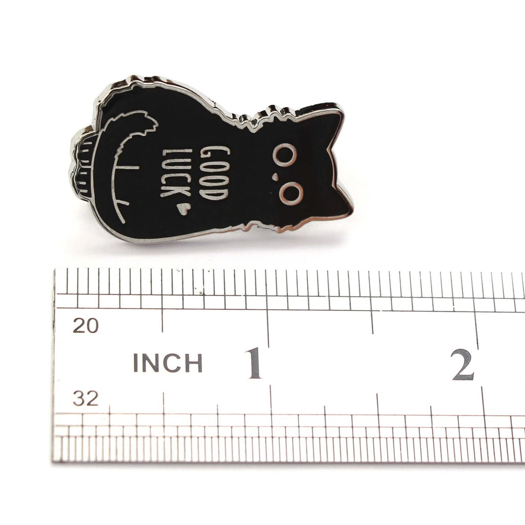 Compoco Good Luck Cat enamel pin - EE