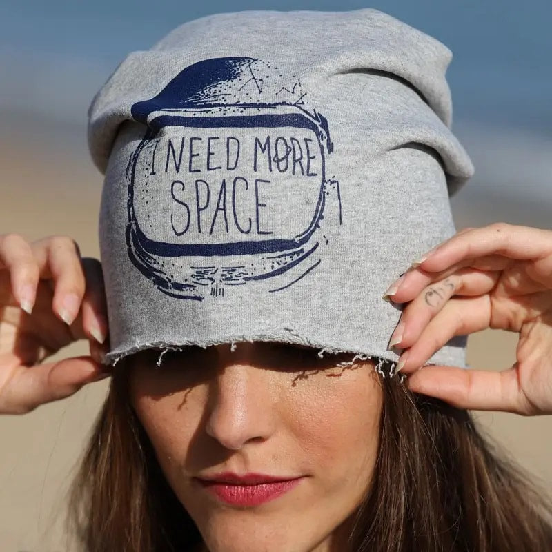 I Need More Space - Sweatshirt Fabric  Women's Beanie - FF